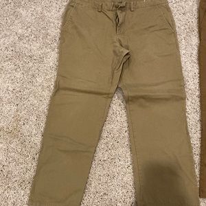 Two pair old Navy mens  ultimate straight leg khaki pants 40x32